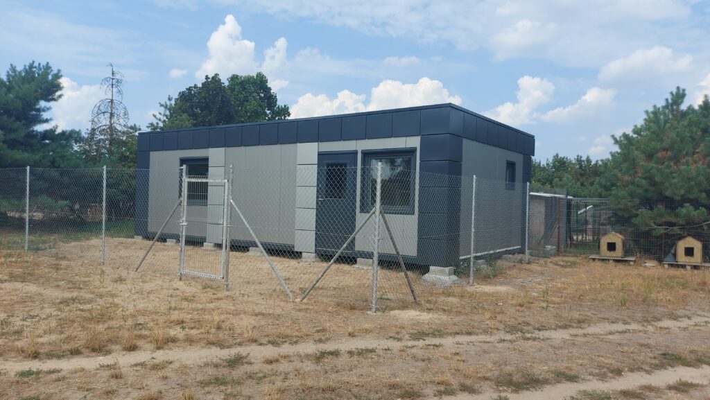 New building in the Polish shelter built with a donation from VAFO